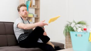 Flohbefall in der Wohnung erkennen und dauerhaft beseitigen